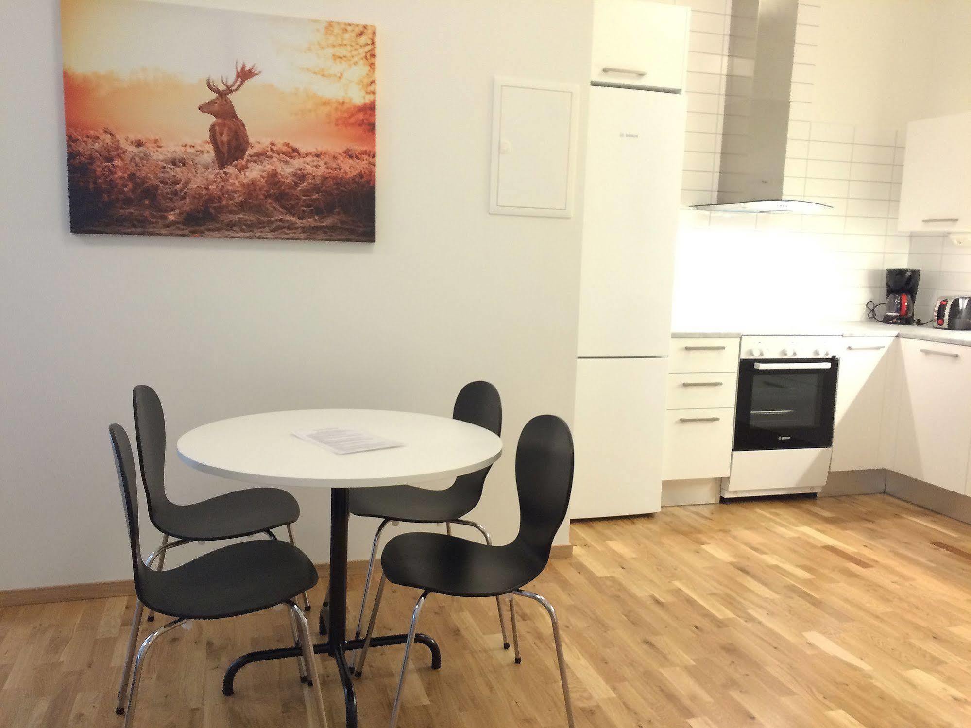 Torslanda Hotel Apartment Göteborg Exteriör bild